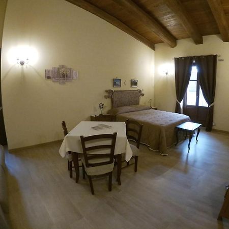Agriturismo Locanda Dei Cacciatori Dogliani Eksteriør bilde