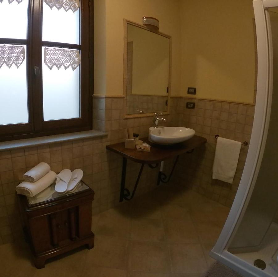 Agriturismo Locanda Dei Cacciatori Dogliani Eksteriør bilde
