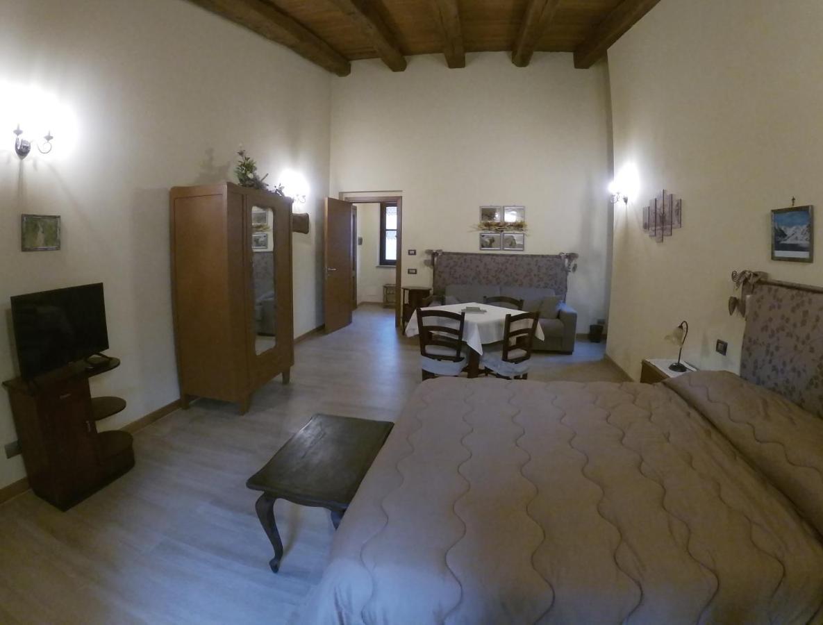 Agriturismo Locanda Dei Cacciatori Dogliani Eksteriør bilde